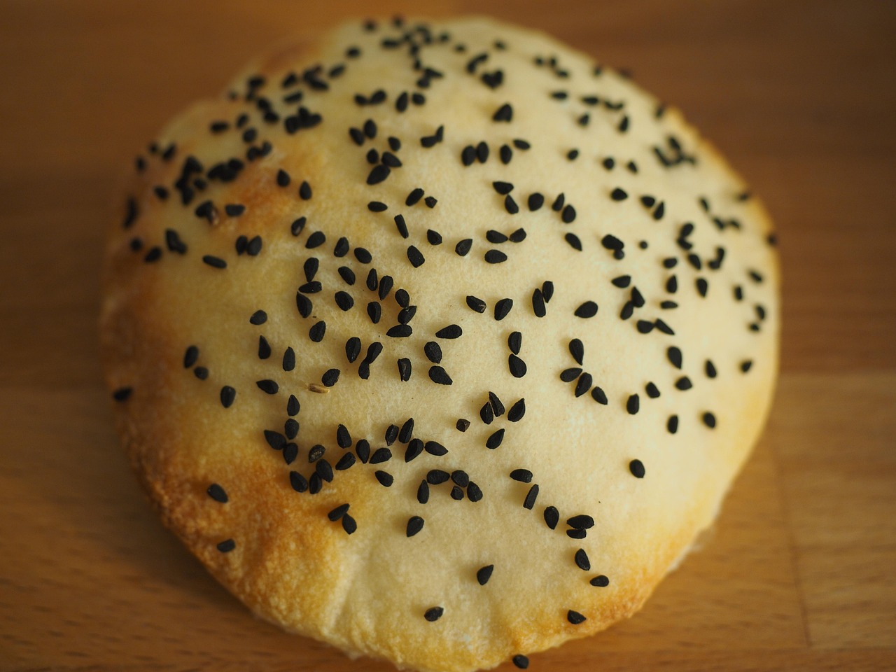 entdecken sie alles über pita-brot: geschichte, zubereitung und köstliche rezepte. erfahren sie, wie man fluffiges und authentisches pita-brot ganz einfach selbst backt!